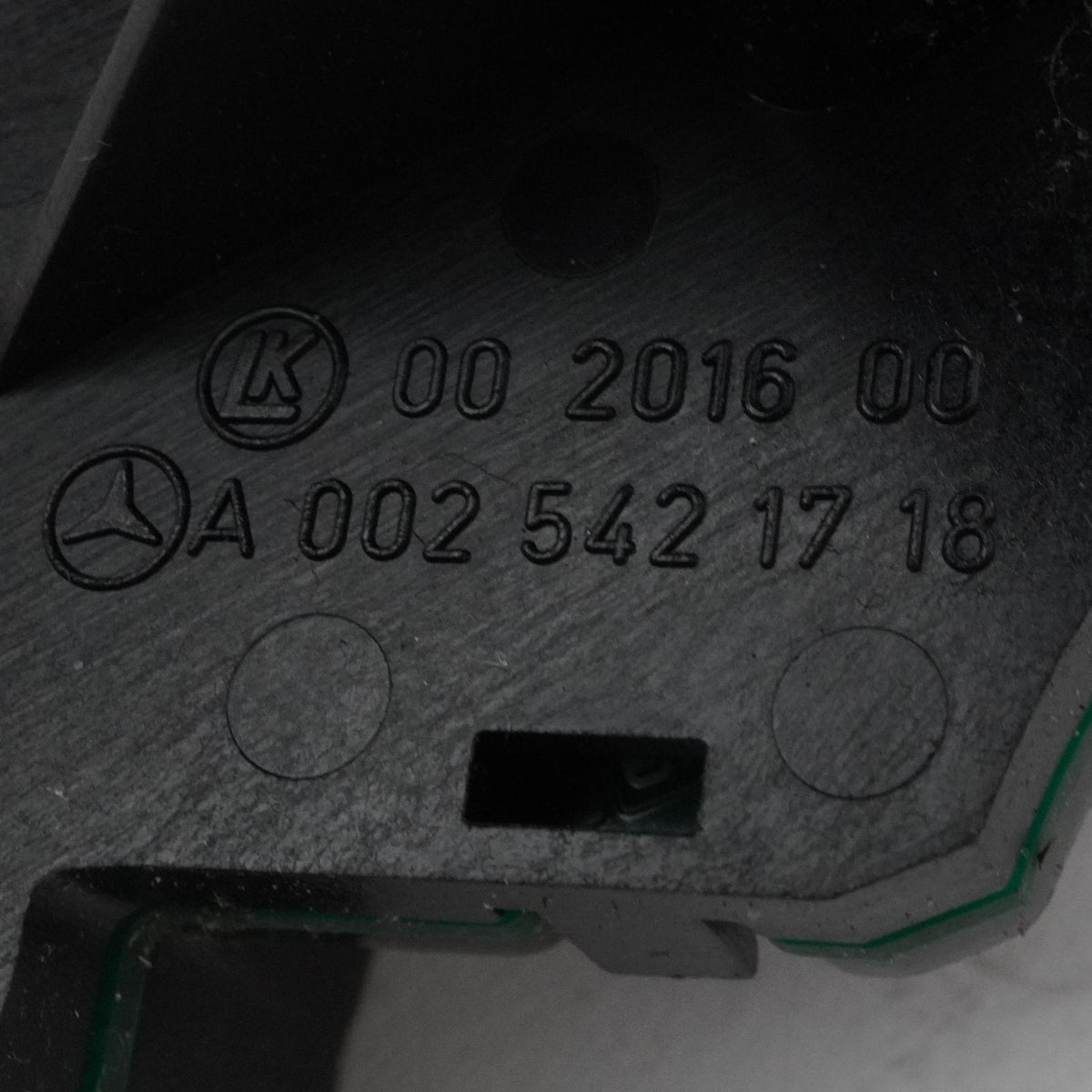 03-06 Mercedes CL500 CL600 CL55 CL65 C215 Steering Angle Sensor A0025421718 OEM