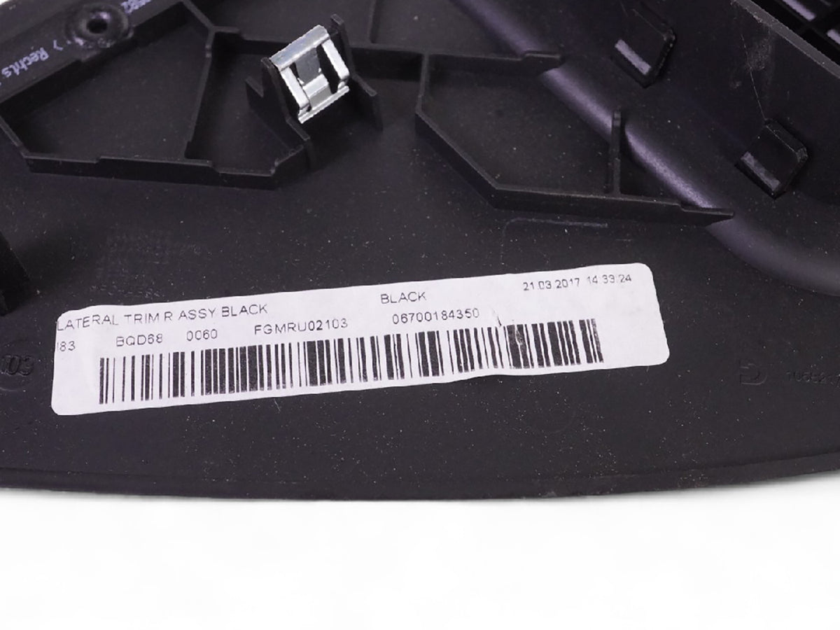 2014 - 2021 Maserati Ghibli S Q4 M157 Trim Cover Panel Cap End Dash Right OEM