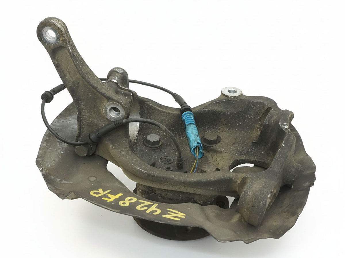 04-10 BMW 645Ci 650i E63 E64 RWD Front Passenger Spindle Knuckle Hub 6762018 OEM
