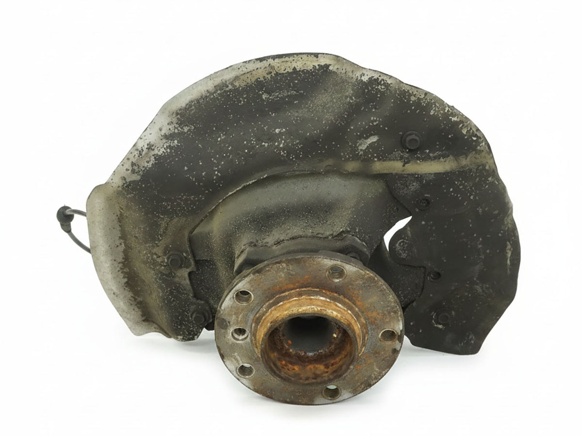 04-10 BMW 645Ci 650i E63 E64 RWD Front Passenger Spindle Knuckle Hub 6762018 OEM