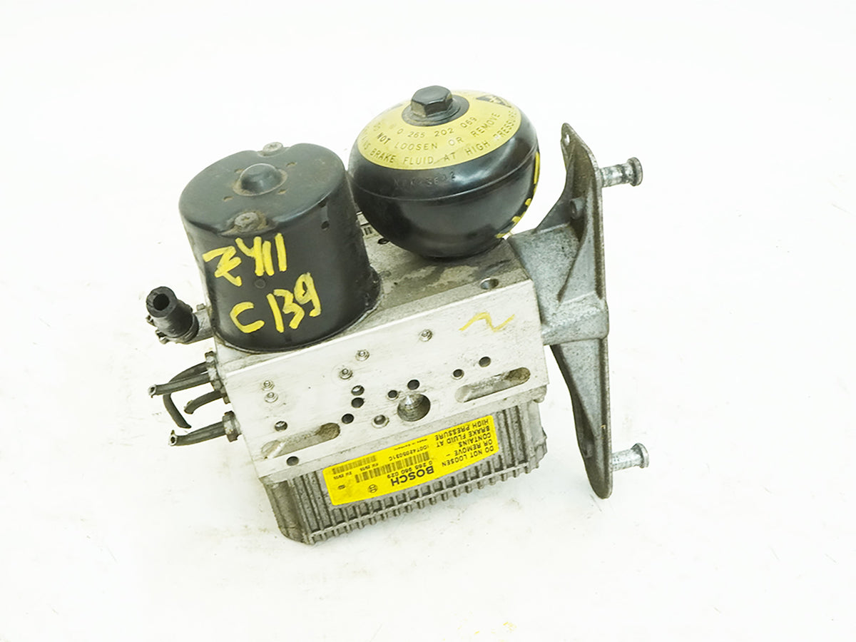 05-06 Mercedes SL500 SL600 SL55 R230 ABS Anti Lock Brake Pump 0265960029 OEM