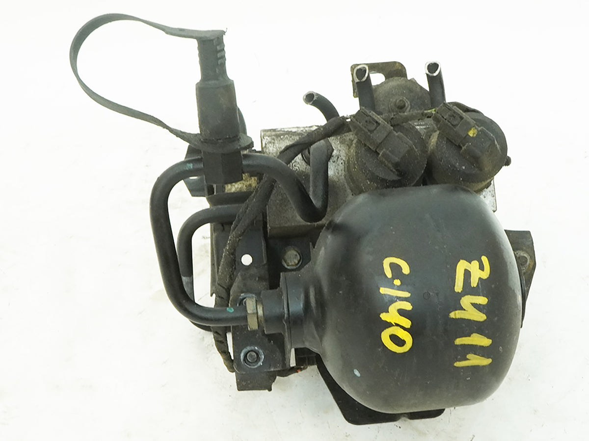 03-06 Mercedes SL500 SL600 R230 Suspension ABC Hydraulic Valve 2203270115 OEM