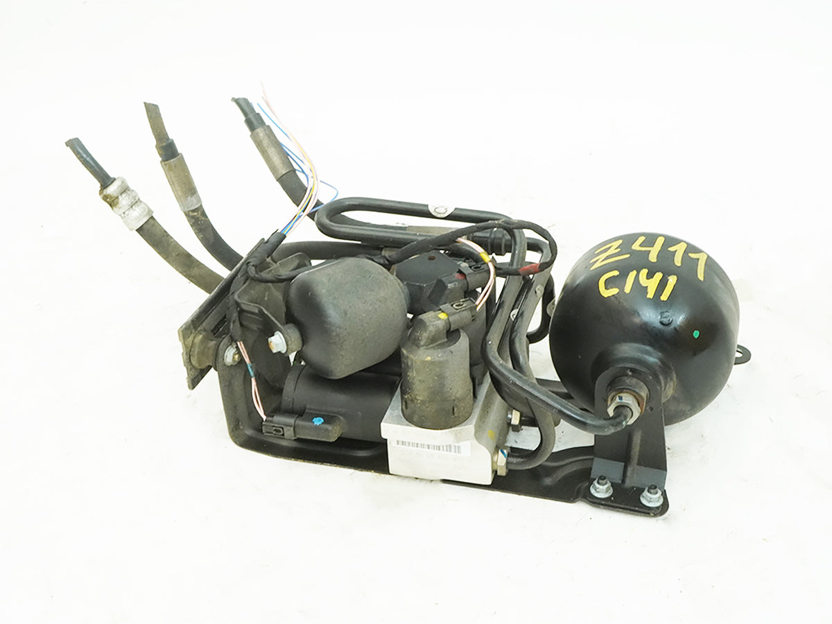 03-06 Mercedes SL500 SL600 R230 Suspension ABC Hydraulic Valve 2203200358 OEM