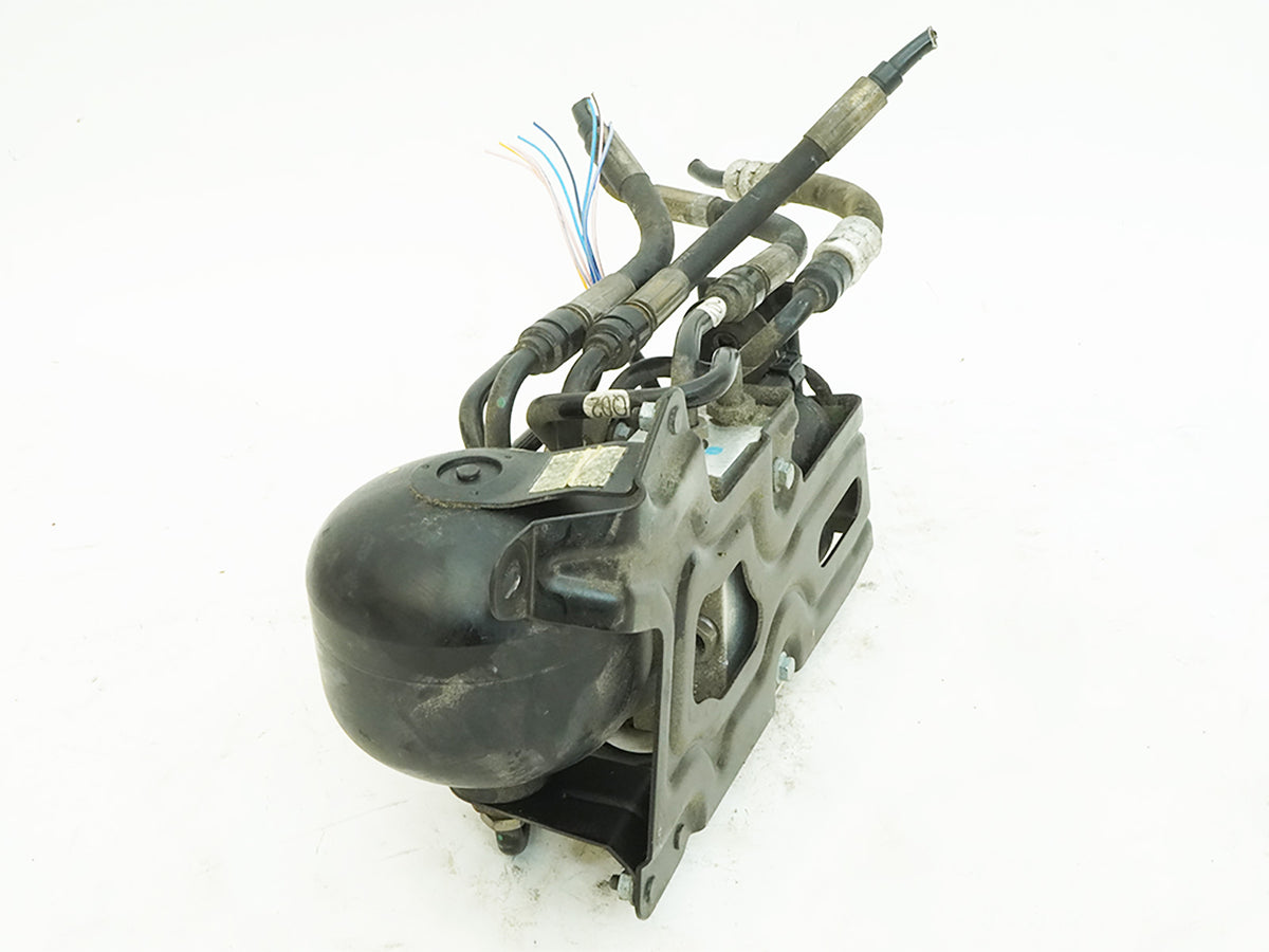 03-06 Mercedes SL500 SL600 R230 Suspension ABC Hydraulic Valve 2203200358 OEM