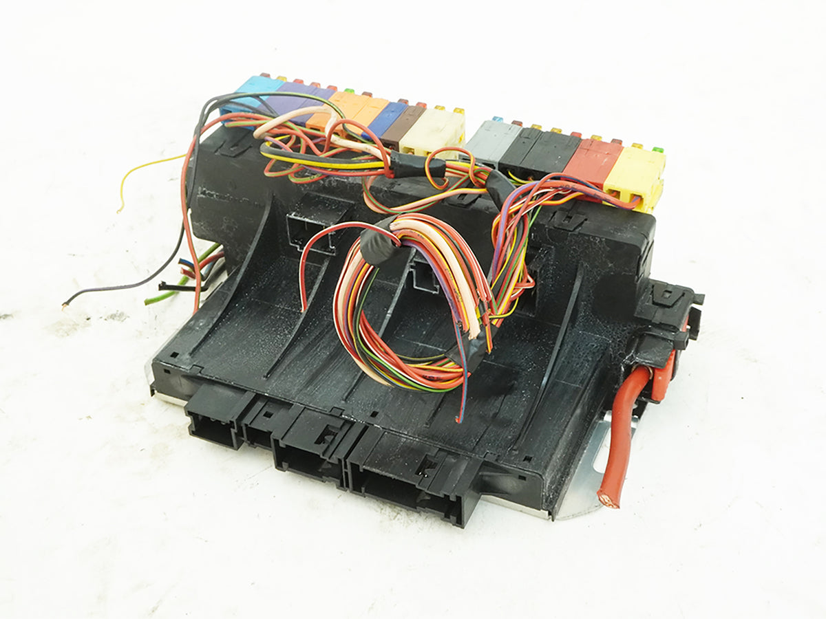 05-06 Mercedes SL500 SL600 R230 SAM Fuse Box Control Module Front LH A2305451932
