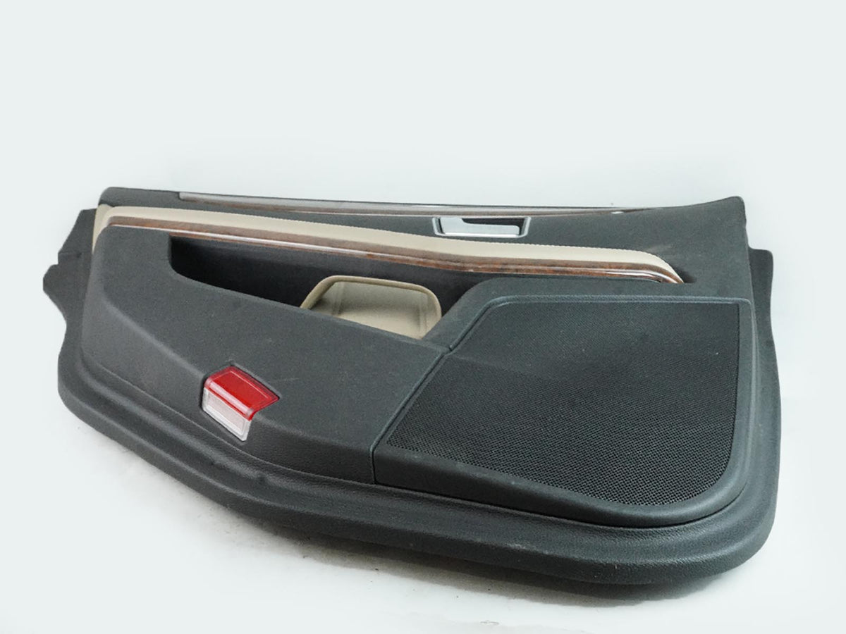 2010 - 2013 Mercedes Benz E W212 Door Panel Inner Handle Window Switch Rear Left