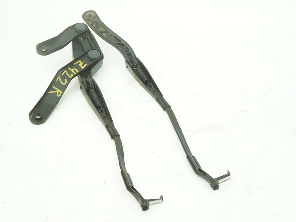 2010-2013 Mercedes E350 E550 W207 Wiper Arm Windshield Left Right 2078200044 OEM