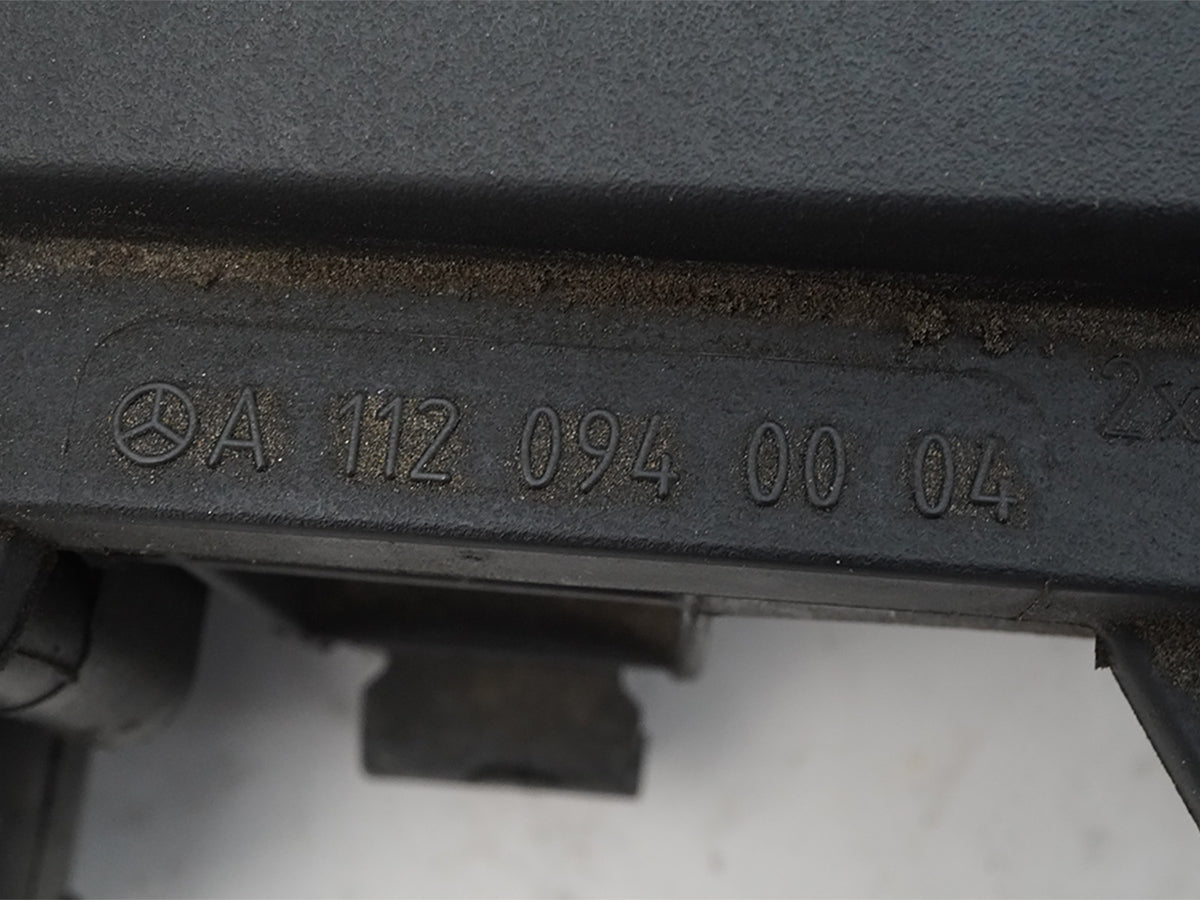 2010-2011 Mercedes E350 C207 Air Intake Cleaner Filter Box Cover A1120940004 OEM