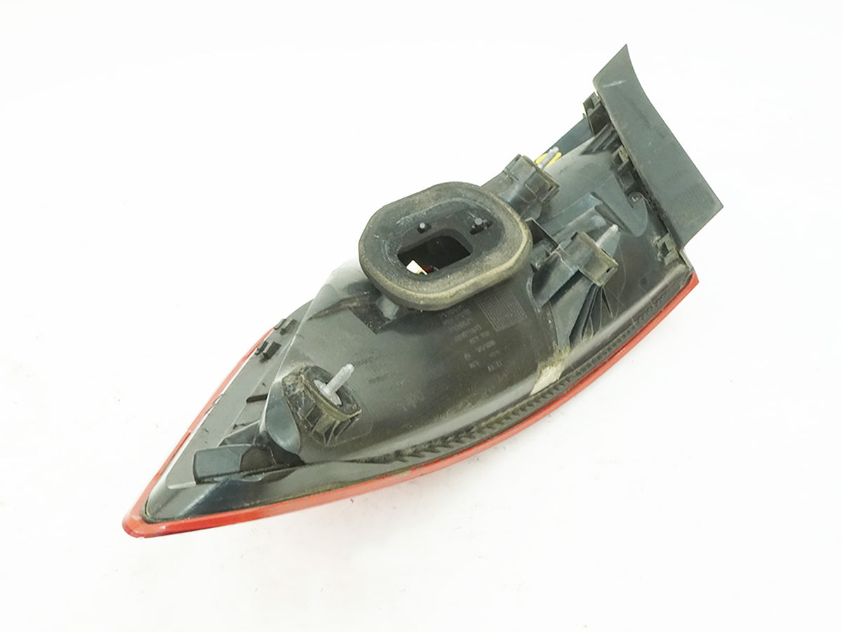 10-13 Mercedes E350 E550 C207 Taillight Lamp Quarter Rear Left 2078200564 OEM