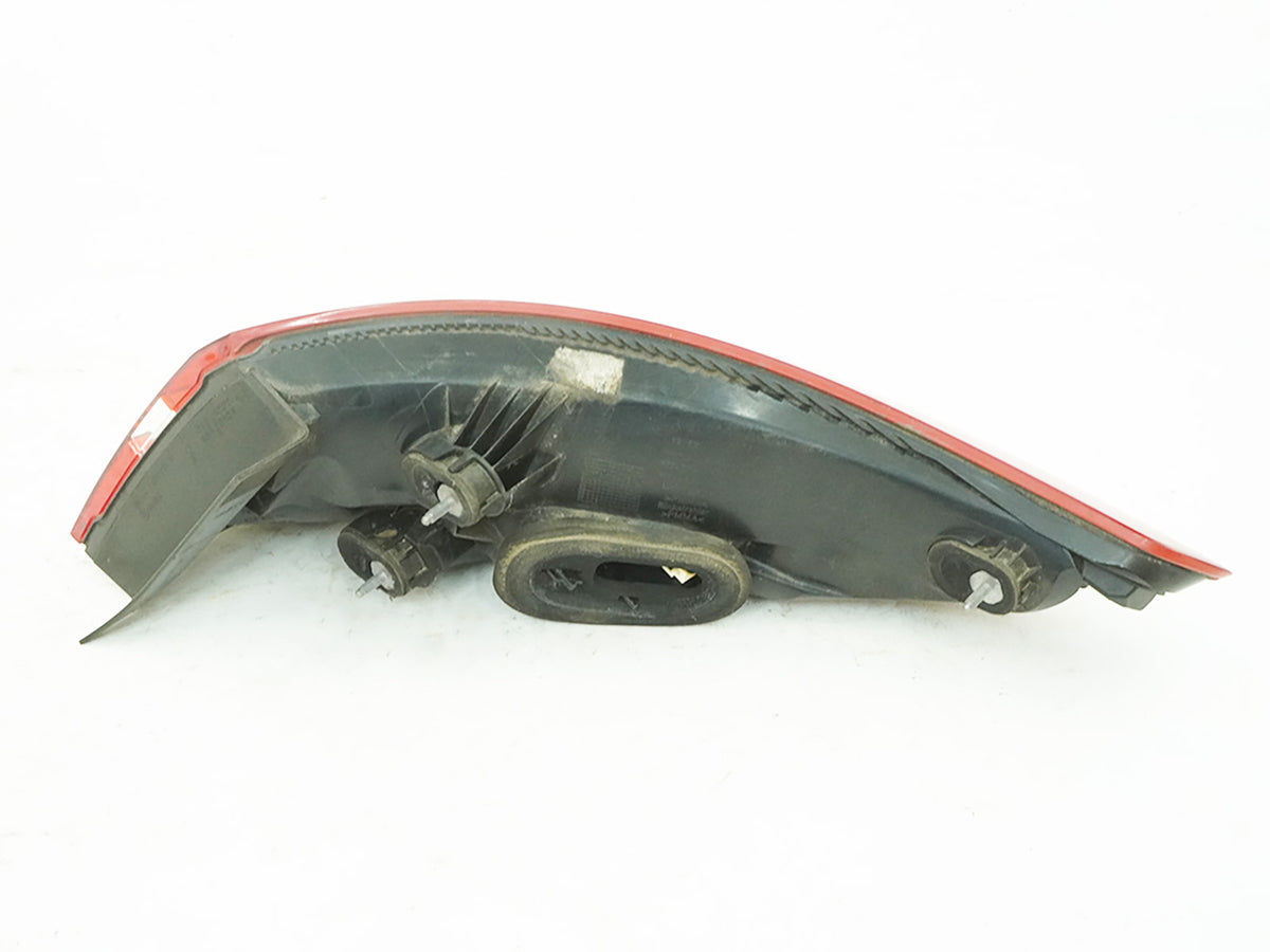 10-13 Mercedes E350 E550 C207 Taillight Lamp Quarter Rear Left 2078200564 OEM