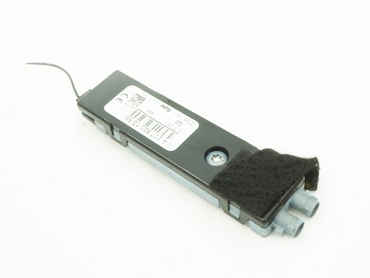 10-17 Mercedes E350 E550 W207 Antenna Amplifier Control Module A2078201089 OEM