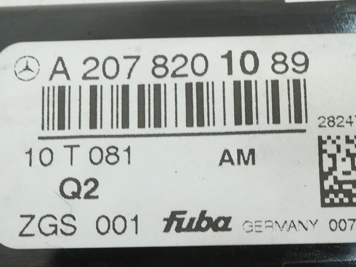 10-17 Mercedes E350 E550 W207 Antenna Amplifier Control Module A2078201089 OEM