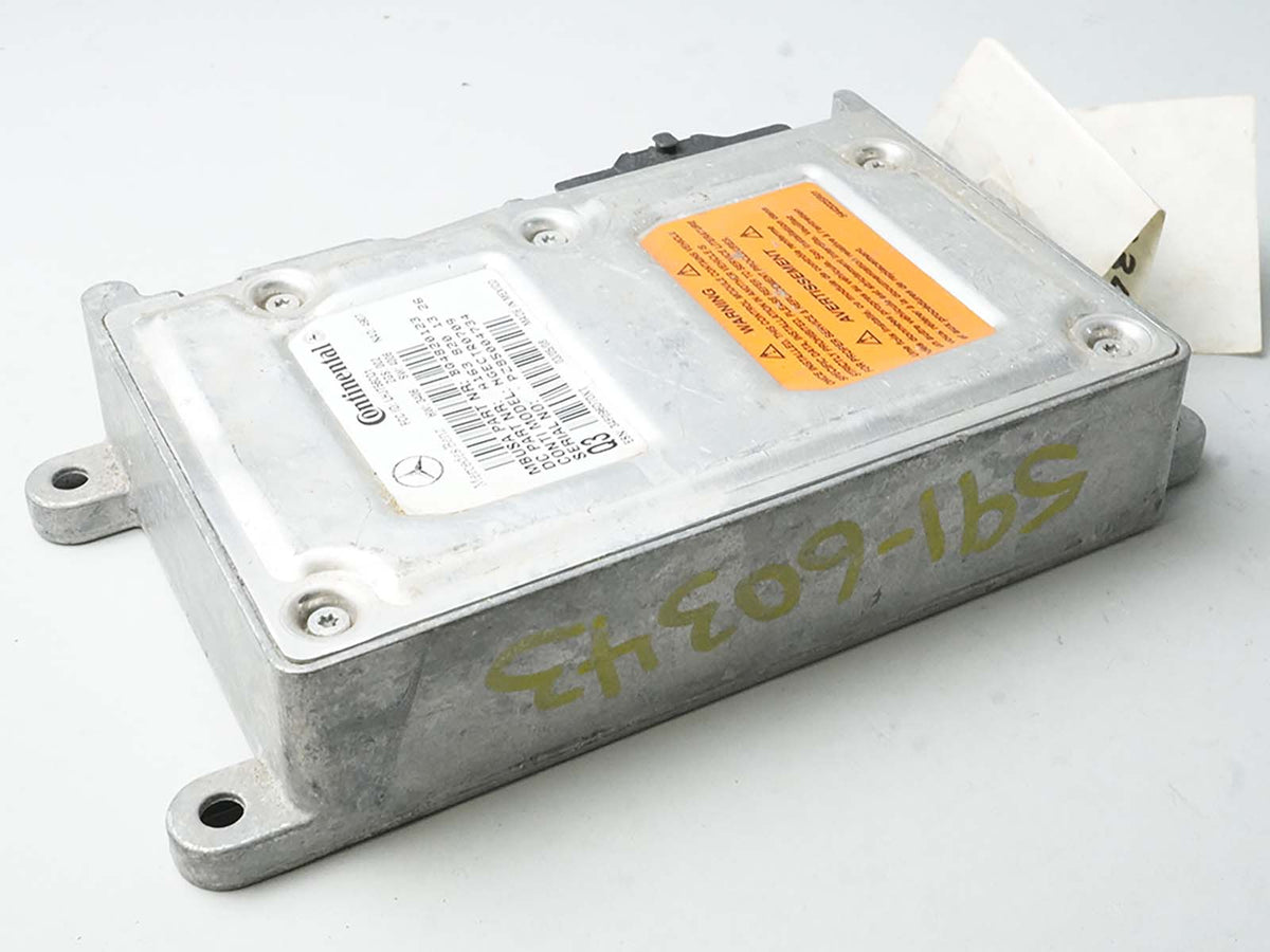 2004 - 2006 Mercedes Benz Sl Class R230 Sl500 Voice Command Communication Module
