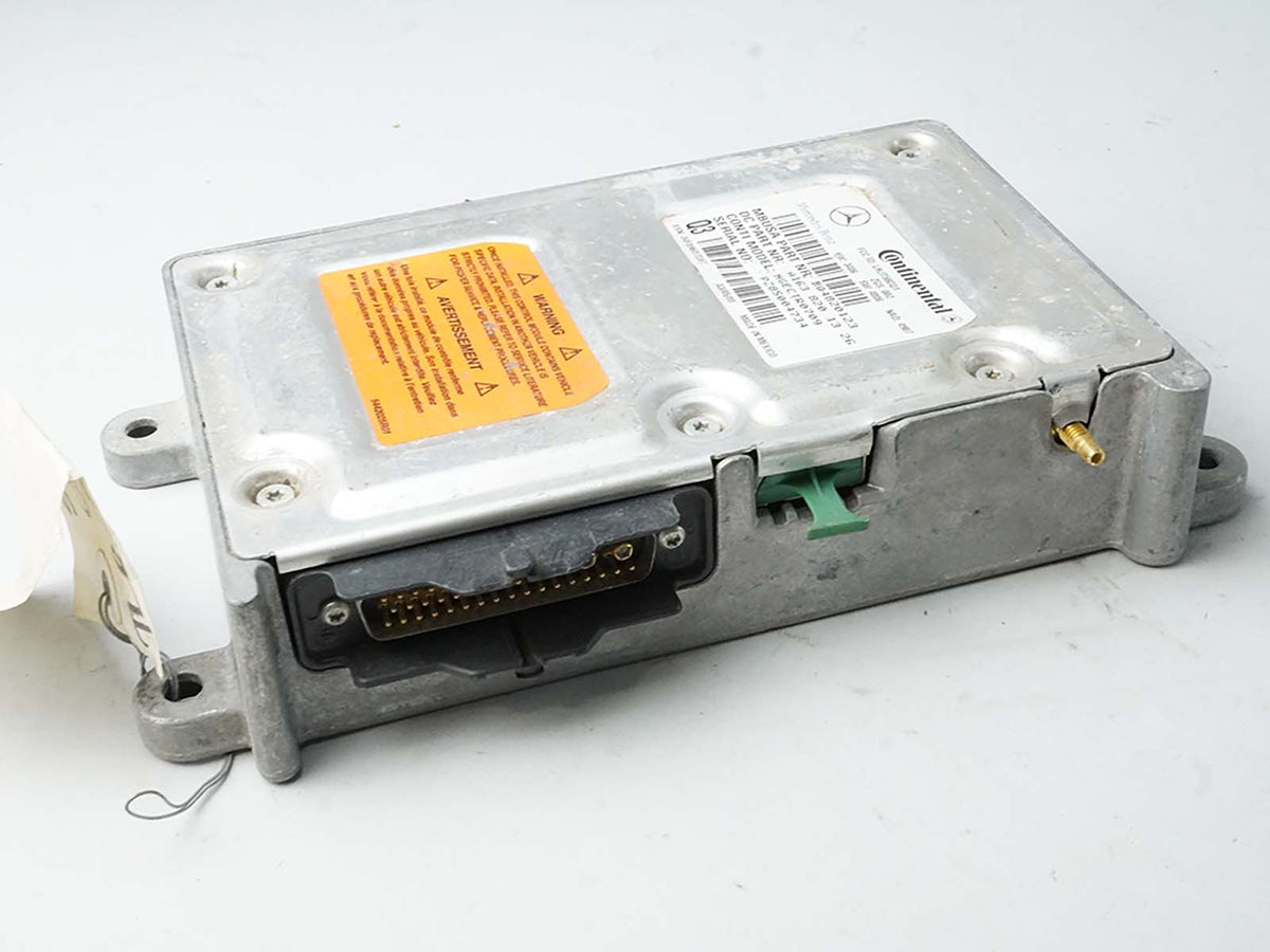 2004 - 2006 Mercedes Benz Sl Class R230 Sl500 Voice Command Communication Module