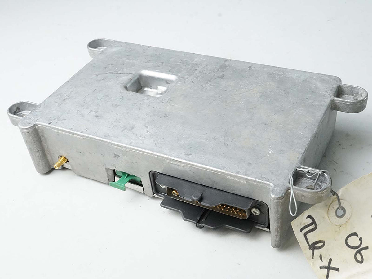 2004 - 2006 Mercedes Benz Sl Class R230 Sl500 Voice Command Communication Module