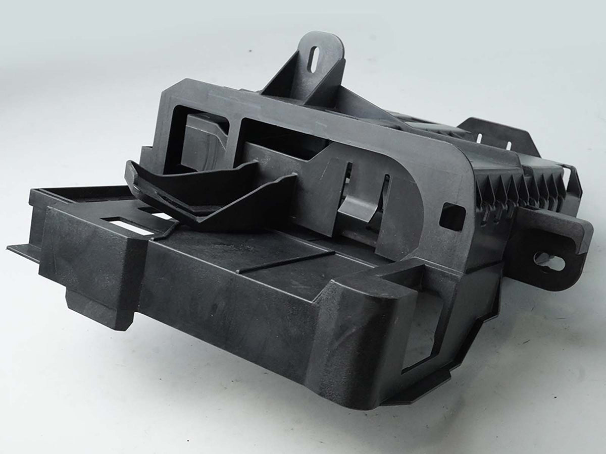 2009 - 2012 Audi Q5 8R Bracket Support Sound Audio Amplifier 8R0035209A OEM