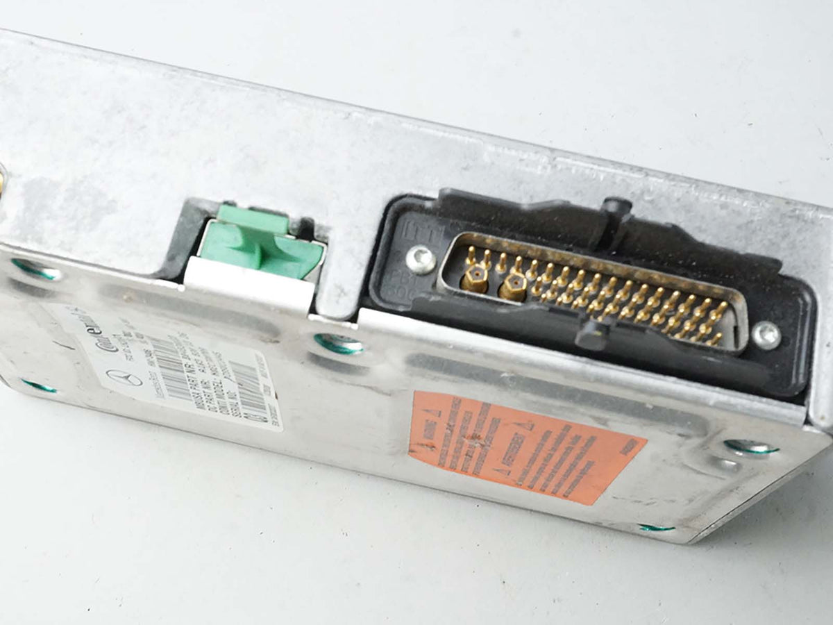 2003 - 2006 Mercedes Benz Sl R230 Voice Communication Command Control Module OEM