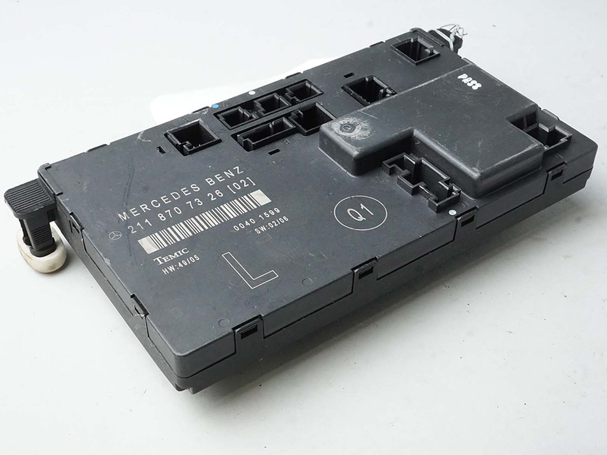 2007 - 2008 Mercedes Benz E Class W211 Door Control Module Front Left OEM