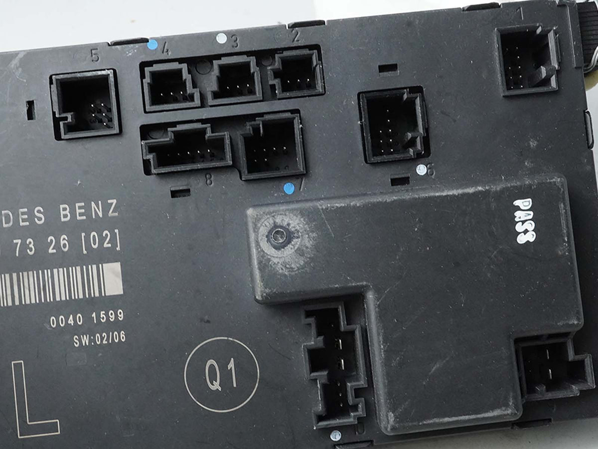 2007 - 2008 Mercedes Benz E Class W211 Door Control Module Front Left OEM
