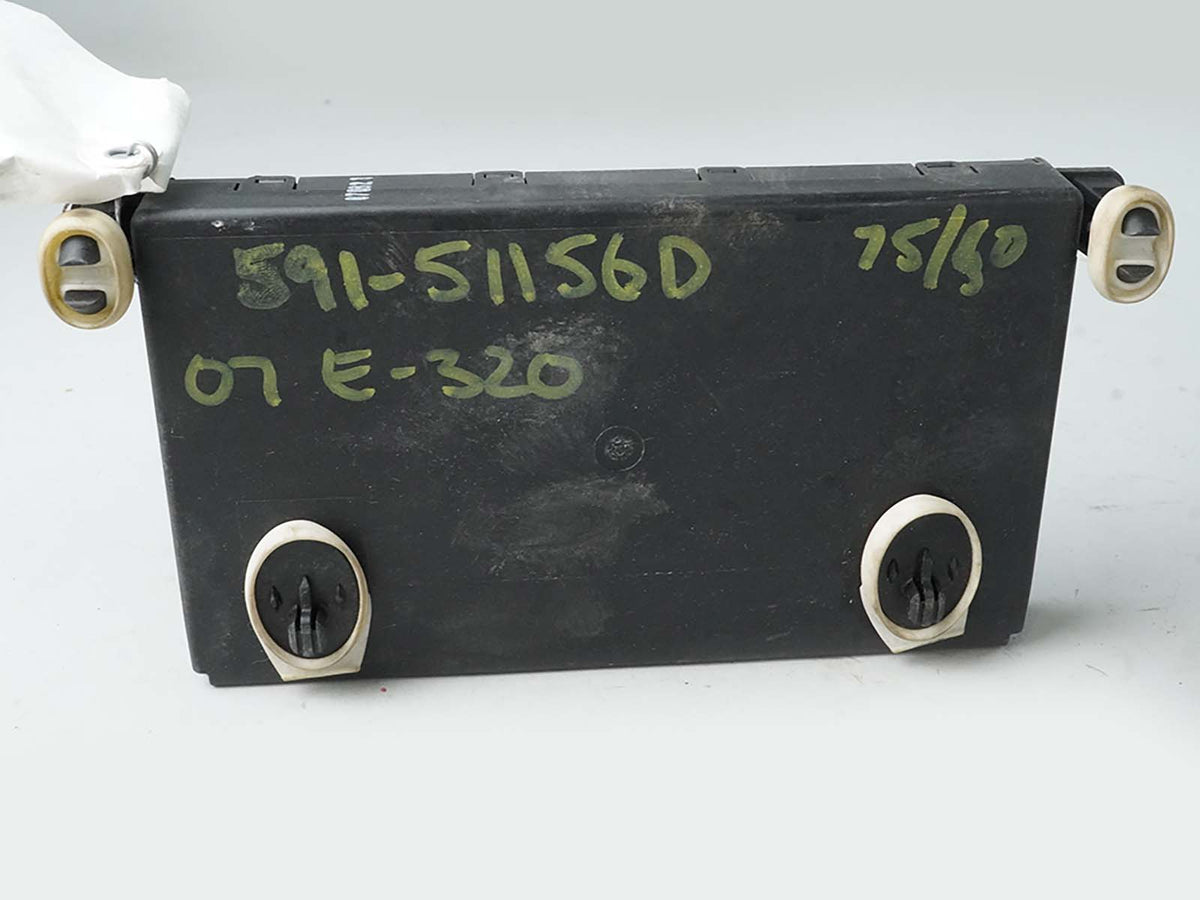 2007 - 2008 Mercedes Benz E Class W211 Door Control Module Front Left OEM