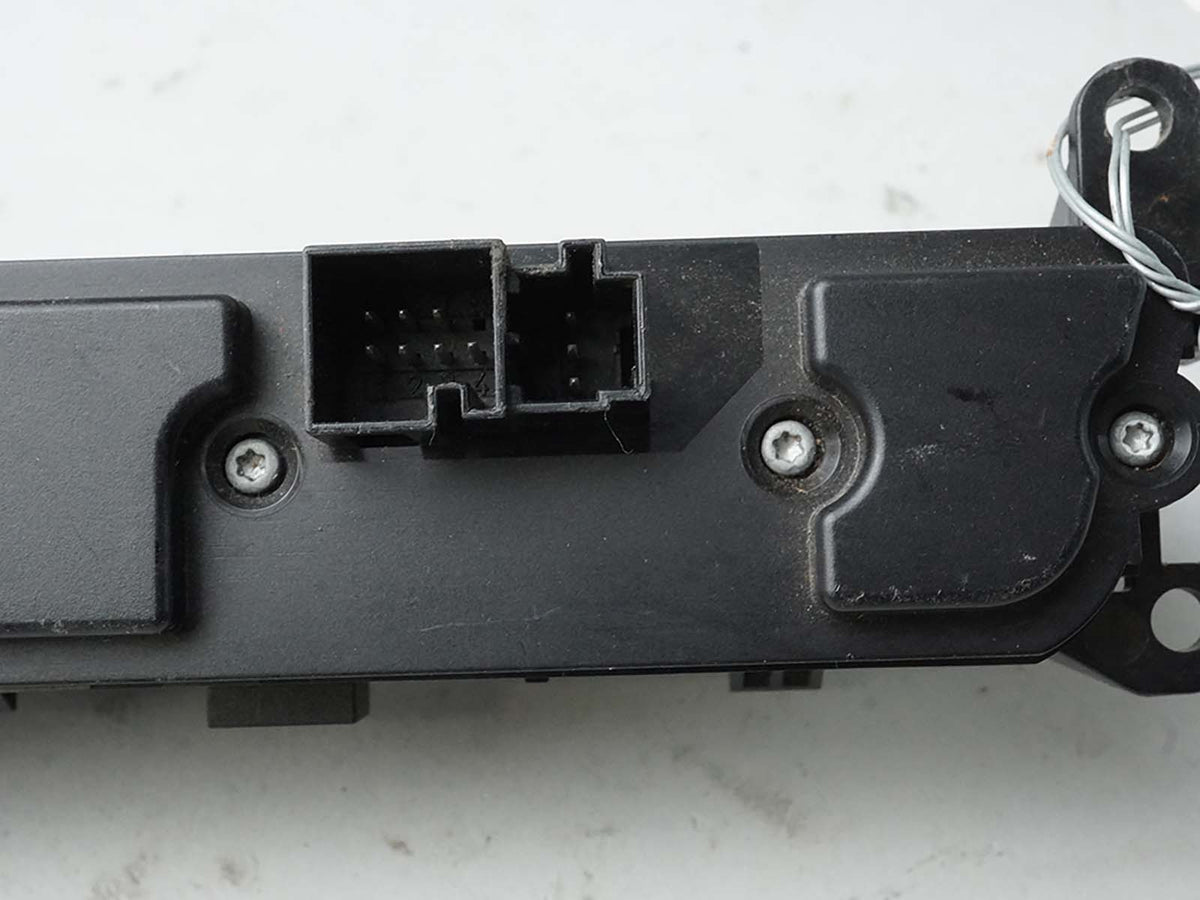2006 - 2011 Mercedes Ml W164  Hazard Esp Off Seat Heater Cool Comfort Sport OEM