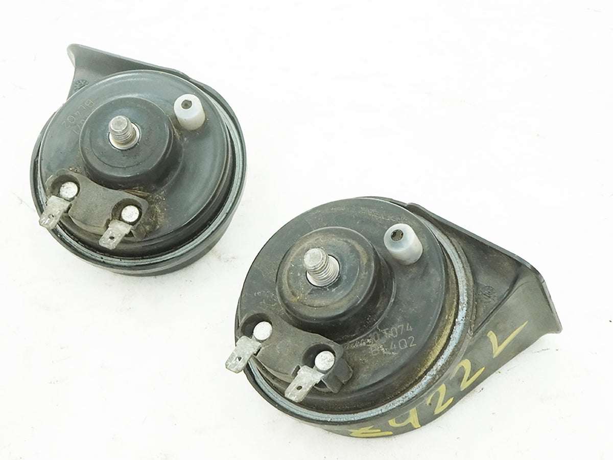 10-11 Mercedes E350 E550 C207 Horn Signal Pitch Alarm High Low Tone Set Of 2 OEM