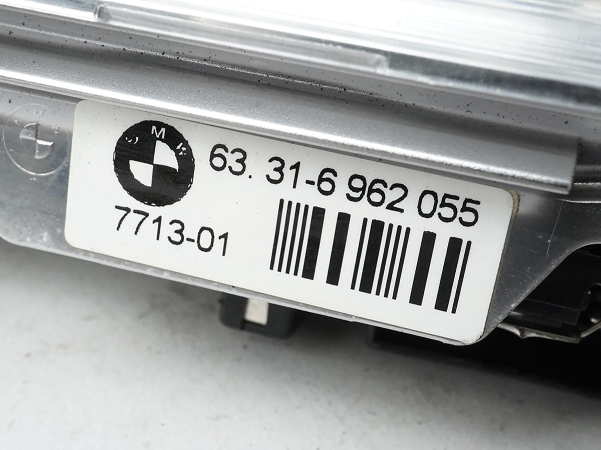 2000 - 2006 Bmw X5 E53 Dome Light Console Overhead Roof Upper 63316962055 OEM