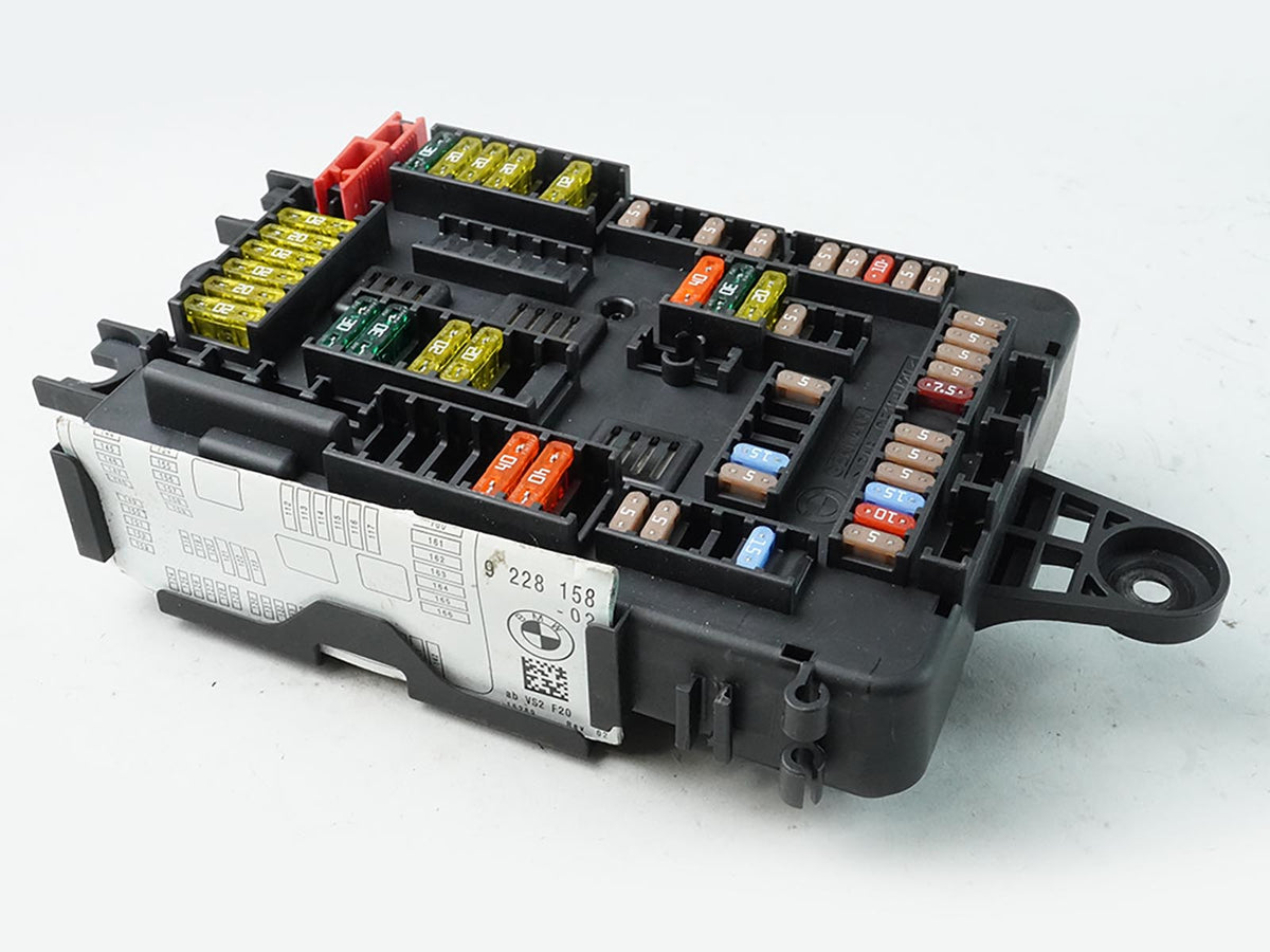 2012 - 2018 Bmw 3 Series F30 Fuse Box Relay Distribution Box Module 9228158 OEM
