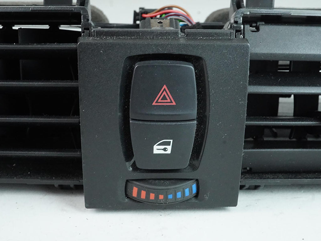  2012 - 2015 BMW 3 SERIES F30 AC HEATER GRILLE AIR VENT DASH CENTER W SWITCHES, used