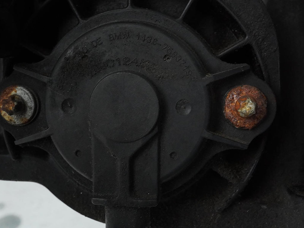  2012 - 2016 Bmw 5 Series F10 528Xi 2.0L Valve Cover Engine Motor 11127588412, cheap