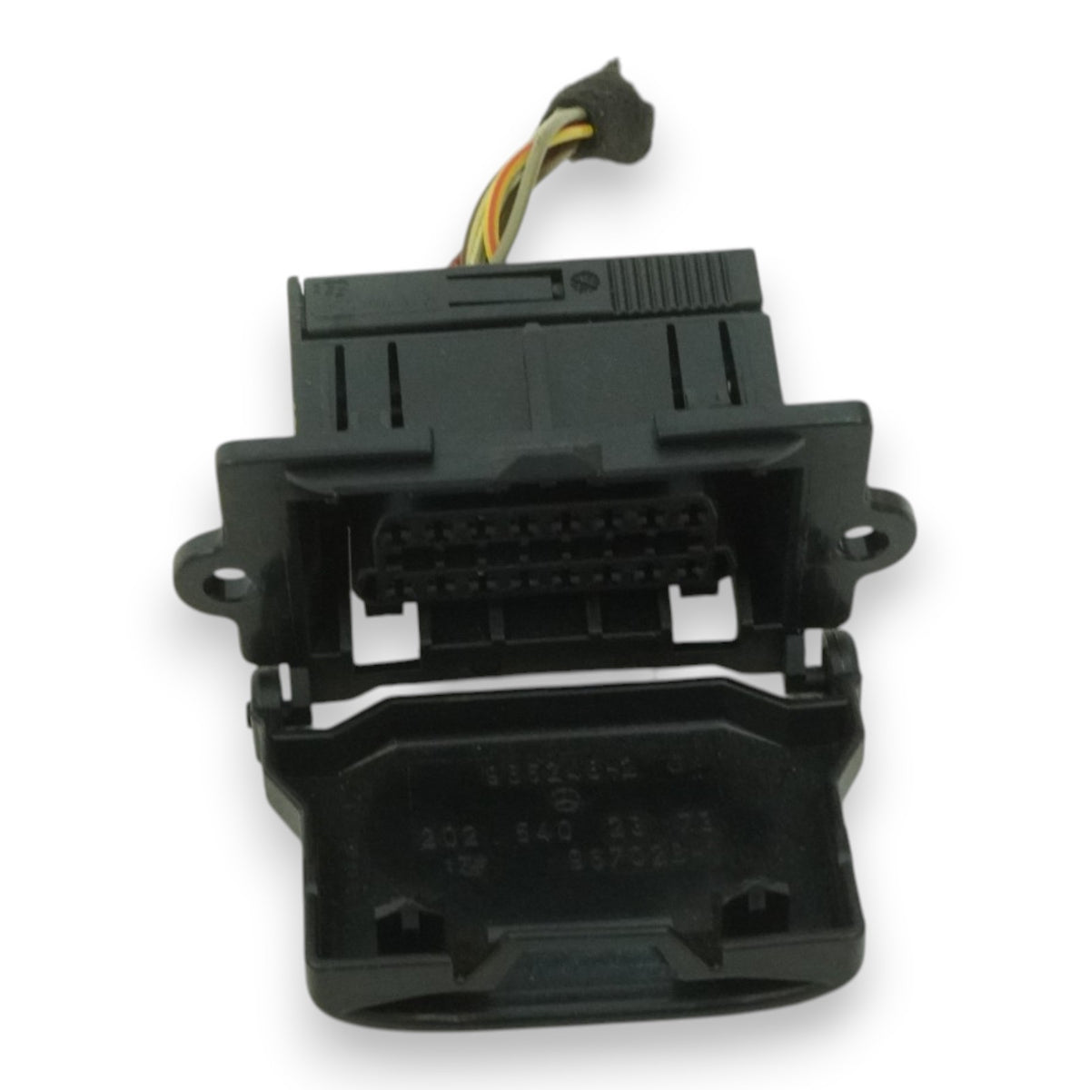 12-14 Mercedes CLS550 CLS63 C218 OBD Diagnostic Plug Cover Port 2025402373 OEM