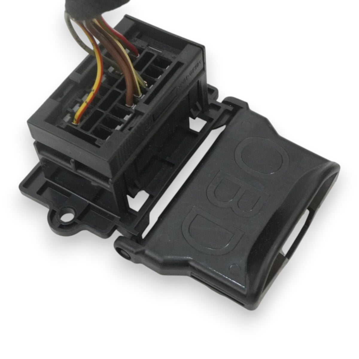 12-14 Mercedes CLS550 CLS63 C218 OBD Diagnostic Plug Cover Port 2025402373 OEM