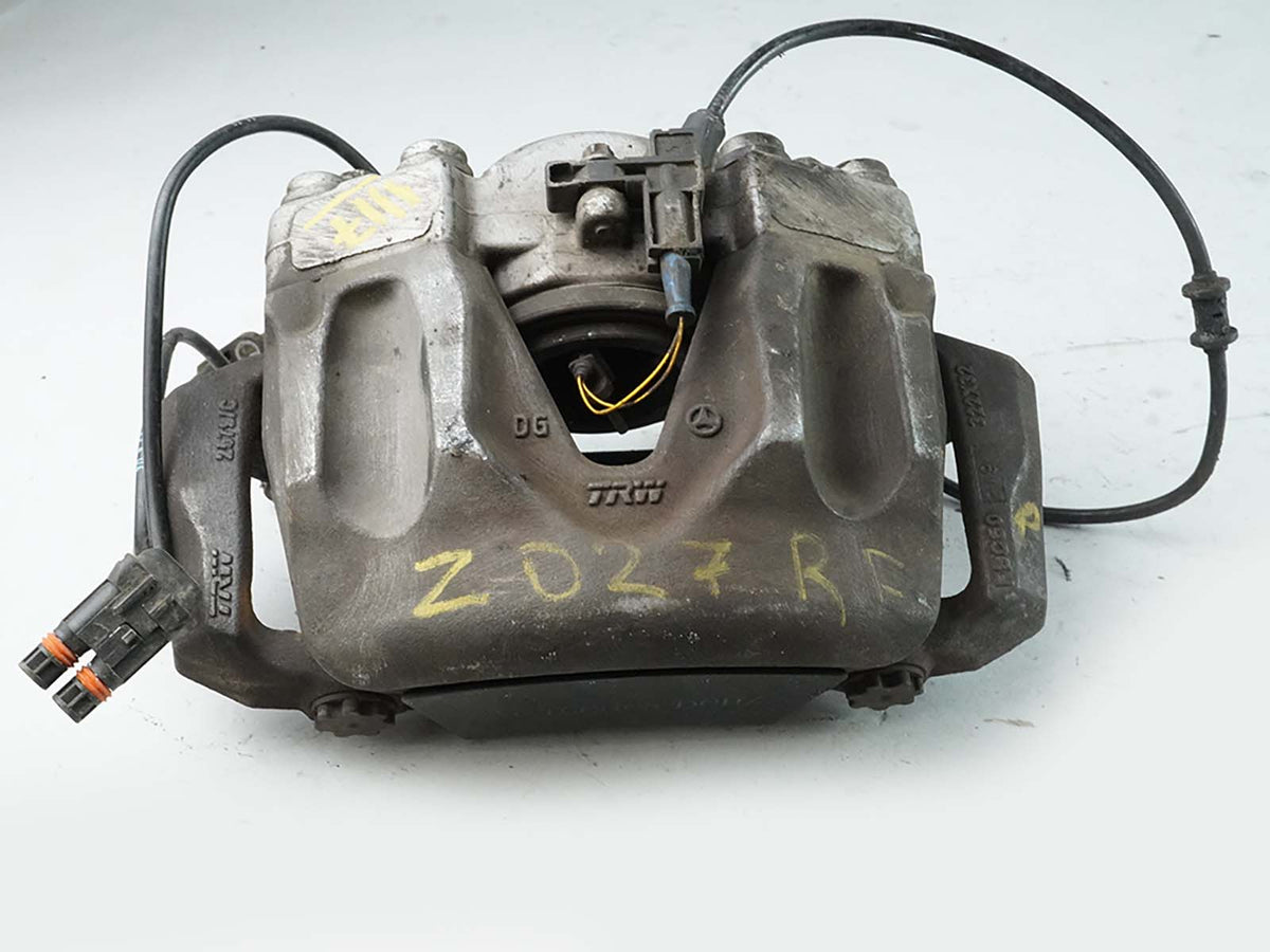 2010 - 2016 Mercedes Benz E Class W212 Caliper Brake Stop Front Passenger Right