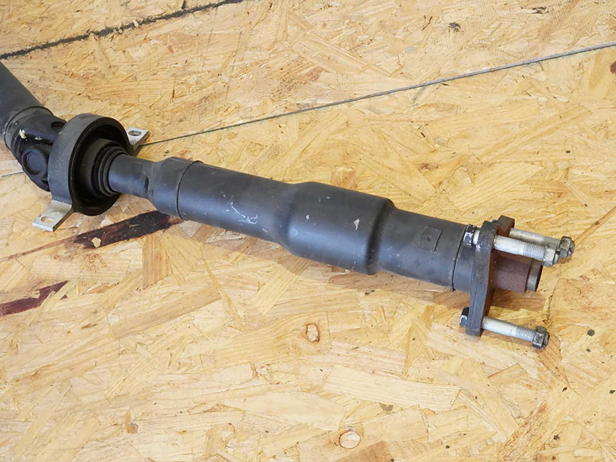 13-15 BMW 328Xi F30 xDrive Driveshaft Cardan Propeller Rear 7600185 OEM