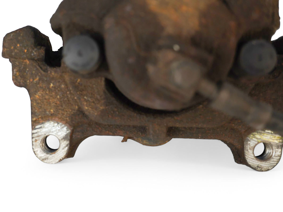 2015 - 2018 Audi Q3 8U Caliper Brake Stop W Pads Front Passenger Right Rh OEM