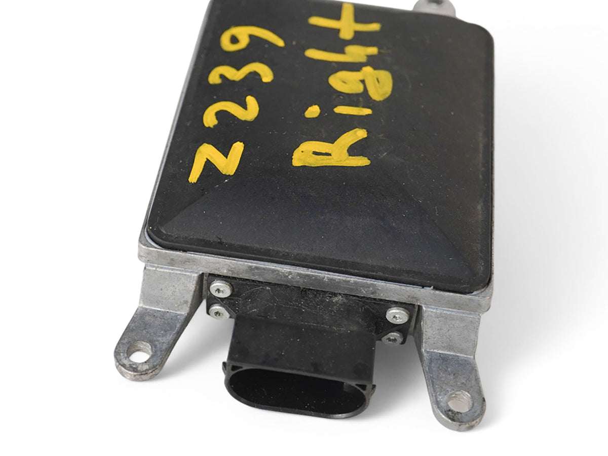 2015-2018 Audi Q3 8U Blind Spot Alert Radar Sensor Module Rear Right 4H0907566F