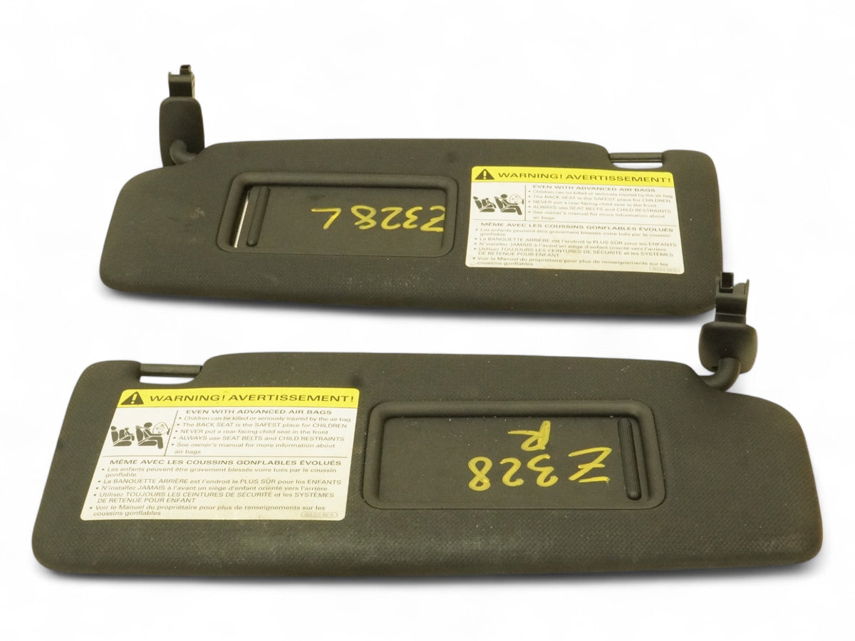 2008-2015 Audi TT MK2 Coupe Sun Visor Shade W Mirror Left Right Set Of 2 OEM
