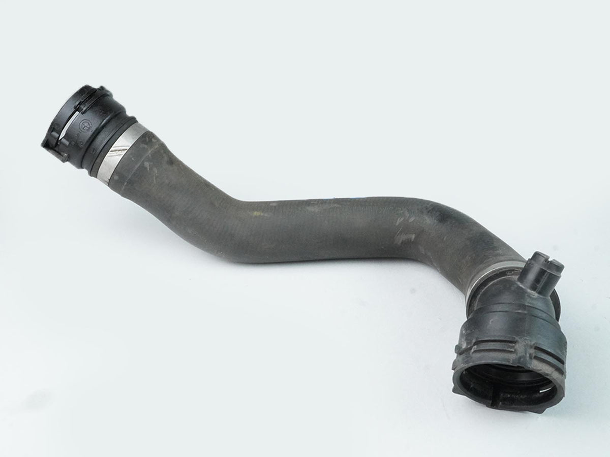 2012 - 2016 Bmw 3 Series F30 2.0L Hose Tube Pipe Coolant Radiator Lower OEM