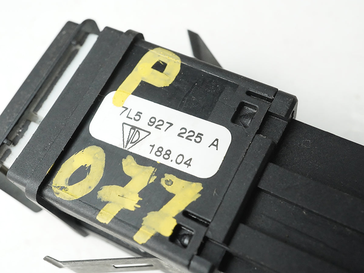 2003 - 2006 Porsche Cayenne 955 9Pa Psm Off Hazard Seat Heated Switch Control