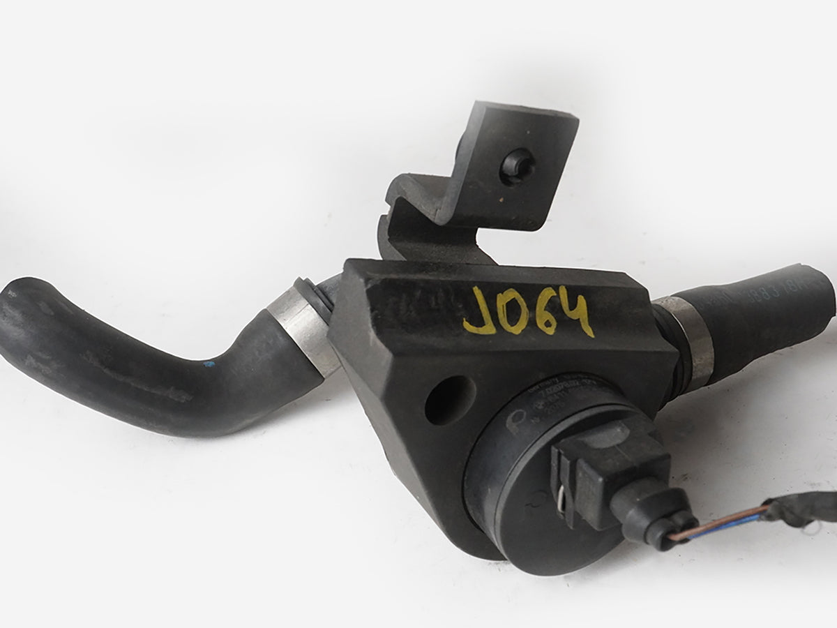 2005 - 2007 Bmw 5 Series E60 Secondary Auxiliary Pump Coolant Water N52 Engine