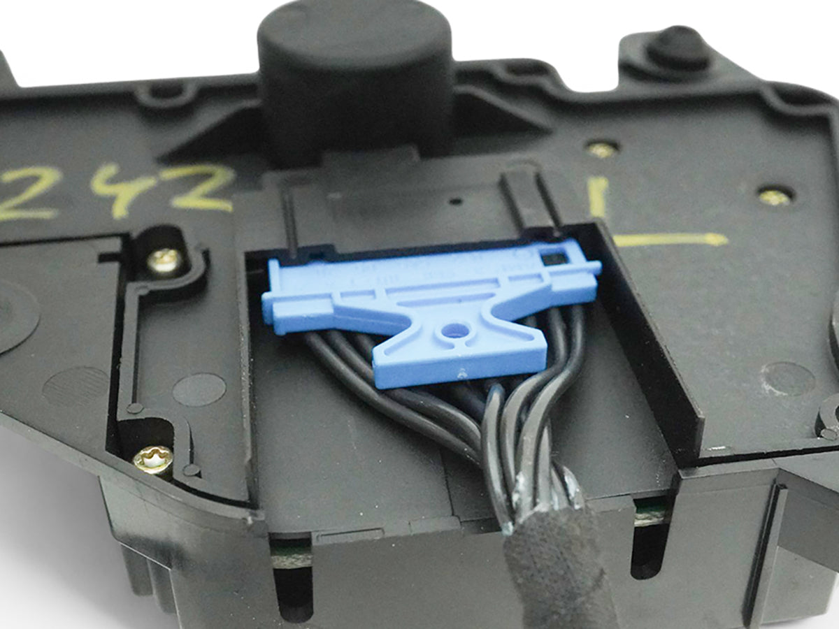 2003 - 2006 Mercedes Benz Sl Class R230 Seat Switch Heated Memory Front Left