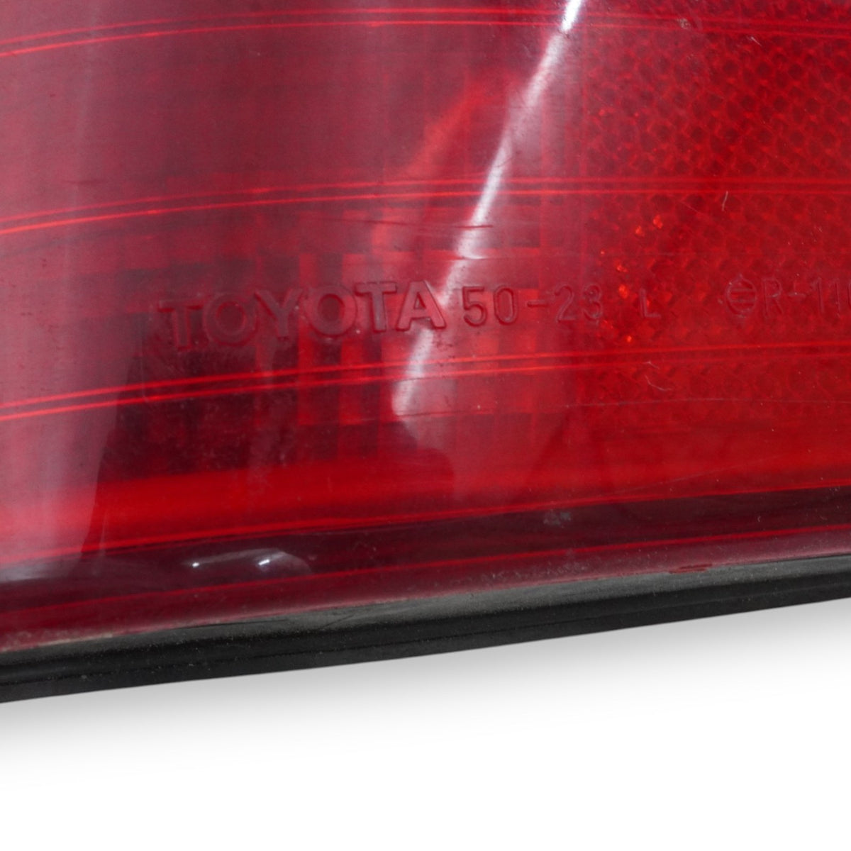 1995-1997 Lexus LS400 XF20 Left Rear Quarter Taillight Brake Lamp 8156050040 OEM