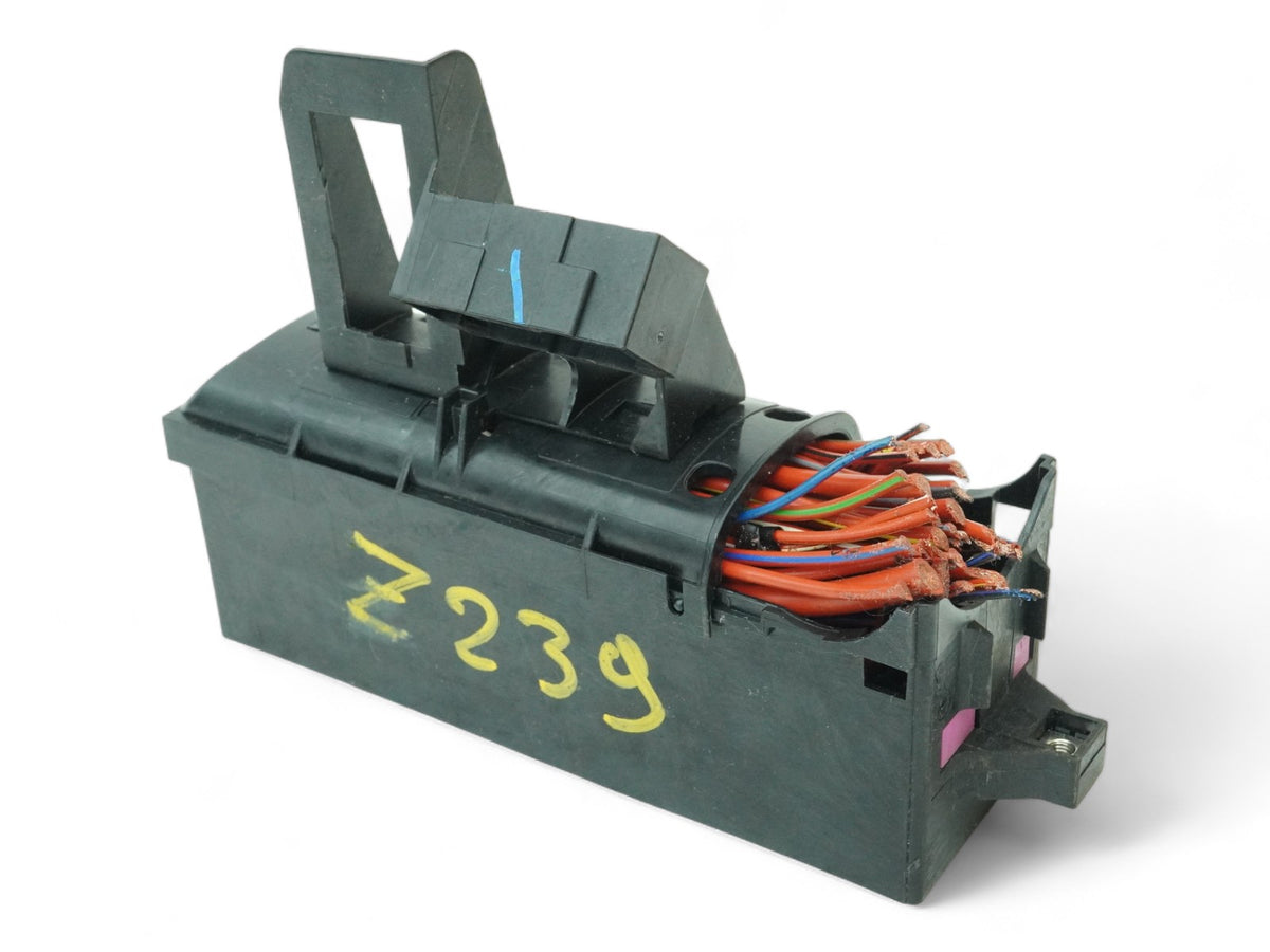 2015 - 2018 Audi Q3 8U Fuse Box Junction Power Sam Relay Module Distribution OEM