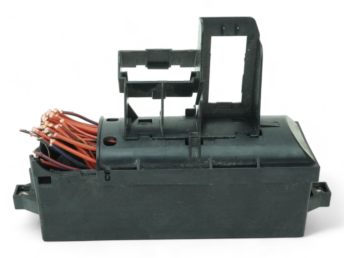 2015 - 2018 Audi Q3 8U Fuse Box Junction Power Sam Relay Module Distribution OEM