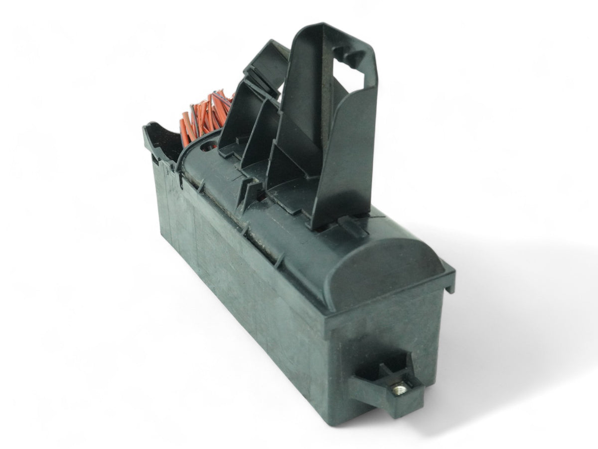 2015 - 2018 Audi Q3 8U Fuse Box Junction Power Sam Relay Module Distribution OEM