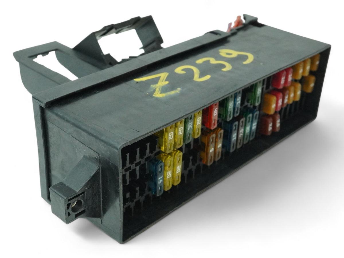 2015 - 2018 Audi Q3 8U Fuse Box Junction Power Sam Relay Module Distribution OEM