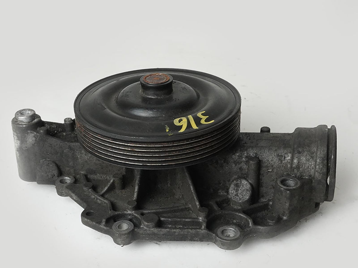 2006 - 2009 Mercedes Benz E Class W211 Water Coolant Engine Pump A2722020510 OEM