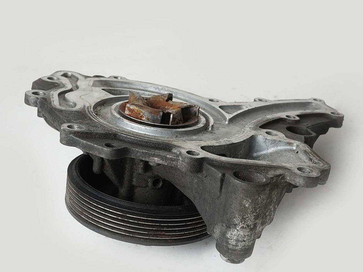 2006 - 2009 Mercedes Benz E Class W211 Water Coolant Engine Pump A2722020510 OEM