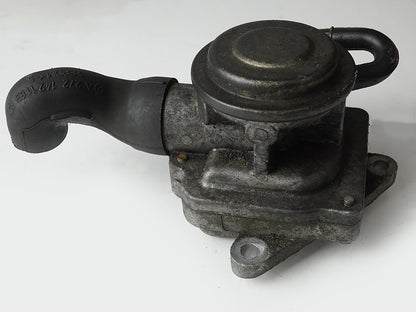 2008 - 2011 Mercedes Benz C Class W204 Smog Pump  Air Injection Check Valve