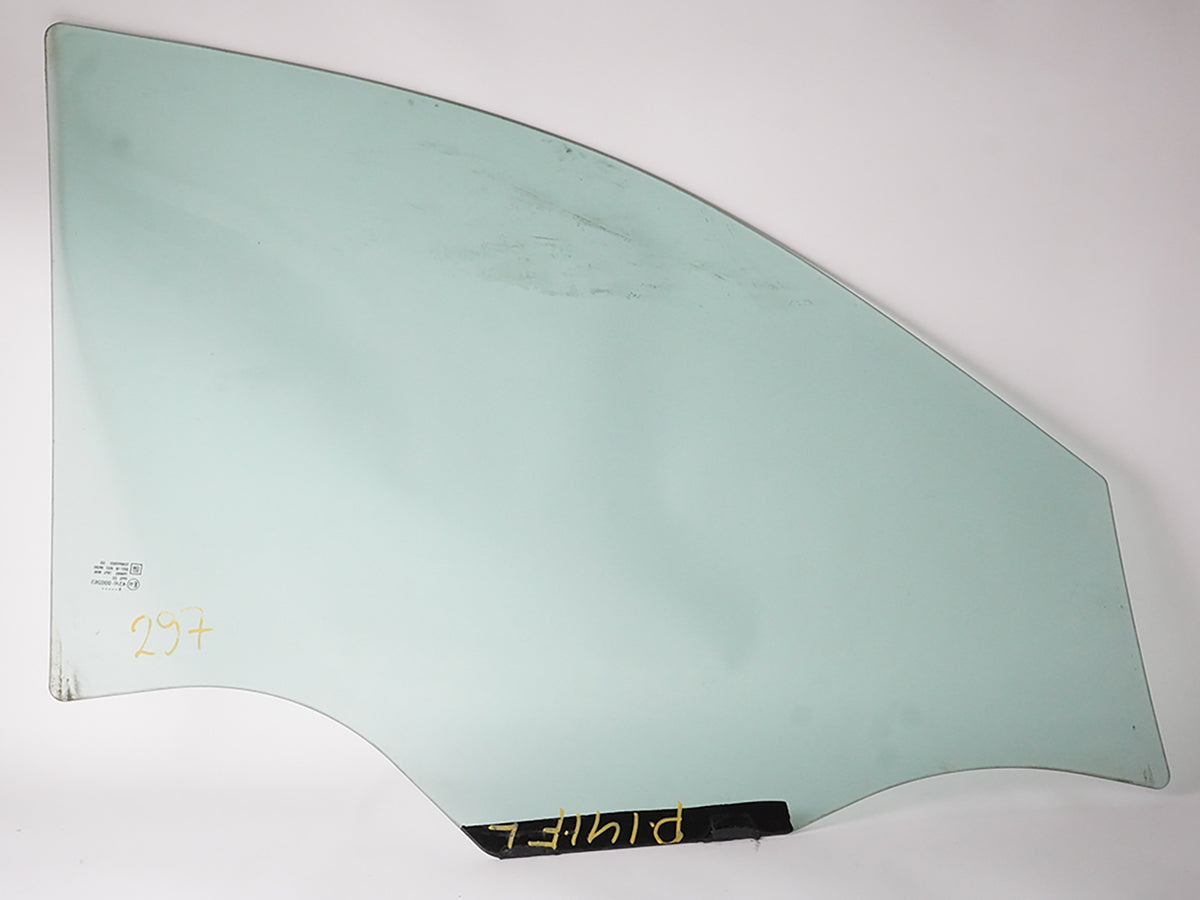 2007 - 2017 GMC Acadia Door Window Glass Front Left Driver Side 15214001 OEM